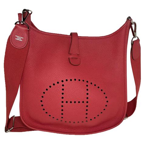 Hermes Evelyne PM Red Stamp R ปี2014 มือสองสภาพดี